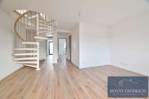 WOW! Frisch saniert: Stilvolle 3-Raum-Maisonette mit Balkon, Aufzug & Fernblick auf dem Kaßberg! NEU – Uhlichstraße 8, 9112 Kaßberg, Chemnitz – Vorschaubild 6