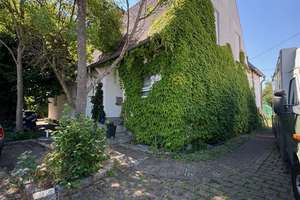 Großzügiges Einfamilienhaus mit traumhaften Grundstück in Bestlage von Neusäß – Nähe Uniklinikum – Sonnenstraße 28, 86356 Bärenkeller, Augsburg – Vorschaubild 2