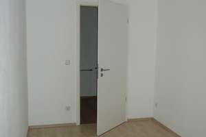 +++ 3 Zimmer Hochparterre Wohnung mit Balkon und Stellplatz +++ – Franz-Mehring-Straße 40, 8058 Pölbitz, Zwickau – Vorschaubild 20