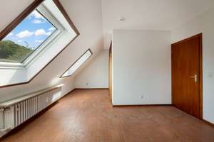 Sicheres Investment in ein gepflegtes Mehrfamilienhaus mit viel Potenzial in toller Lage – Die vollständige Adresse der Immobilie erhältst du vom Anbieter., 40625 Gerresheim, Düsseldorf – Vorschaubild 17