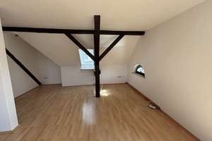 Offen gestaltete 4-Zimmer-Wohnung in Augsburg-Pfersee mit Balkon! – Leonhard-Hausmann-Straße 60, 86157 Pfersee-Nord, Augsburg – Vorschaubild 3