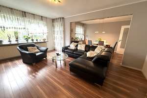 3-4 RAUM-WOHNUNG - ATTRAKTIV GESCHNITTEN - INKL. STELLPLATZ !
 – Die vollständige Adresse der Immobilie erhältst du vom Anbieter., 45359 Schönebeck, Essen – Vorschaubild 2