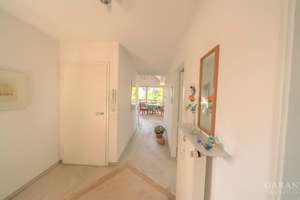 Stilvolle Atelier-Dachgeschosswohnung in begehrter Isarnähe von München-Solln – Die vollständige Adresse der Immobilie erhältst du vom Anbieter., 81479 Solln, München – Vorschaubild 2