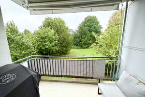 Helle 3-Zimmer-Wohnung mit Balkon und Tiefgaragenstellplatz – 81375 Neuhadern, München – Vorschaubild 3