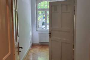 Altbau in St. Johannis: 3,5 Zimmer, Stuck und Fischgrätparkett – Die vollständige Adresse der Immobilie erhältst du vom Anbieter., 90419 Bielingplatz, Nürnberg – Vorschaubild 3