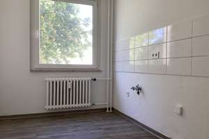 Geräumige 3-Raumwohnung mit Balkon und Blcik ins Grüne – Am Großen Wiel 3, 33609 Heepen, Bielefeld – Vorschaubild 4