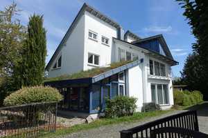 Freistehendes und wunderschönes  Einfamilienhaus in Neuenburg am Rhein – Zähringerstraße 4, 79395 Breisgau-Hochschwarzwald (Kreis) – Vorschaubild 1