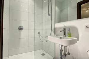 Property thumbnail 12