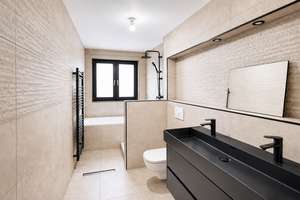 Seltene Gelegenheit in dieser Lage – viel Haus zum attraktiven Preis! – Die vollständige Adresse der Immobilie erhältst du vom Anbieter., 30655 Groß-Buchholz, Hannover – Vorschaubild 9