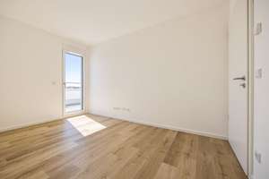 Helle 3 Zimmerwohnung mit Einbauküche und Balkon – Frankenstraße 2, 90443 Gibitzenhof, Nürnberg – Vorschaubild 3