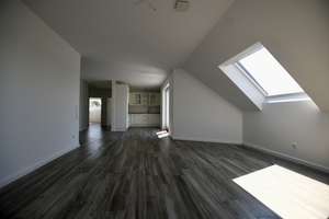 Moderne Dachgeschosswohnung mit großer Sonnenterrasse - 122m² Wohnkomfort auf einer Ebene – Die vollständige Adresse der Immobilie erhältst du vom Anbieter., 26123 Donnerschwee, Oldenburg (Oldenburg) – Vorschaubild 7