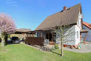 Willkommen zuhause: Modernisiertes Einfamilienhaus inkl. Schuppen samt Garten in Feldrandlage – Mecklenburg-Strelitz (Kreis) – Vorschaubild 2