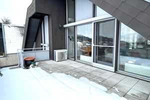 Originelle Architektur: Attraktives Zweifamilienhaus auf Eigentumsgrundstück in GÖ-Nikolausberg ! – Göttingen (Kreis) – Vorschaubild 28