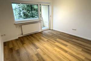 Apartment 30m2 mit Balkon für eine Person - Erstbezug nach Renovierung – Deschingerstraße 22, 85055 Oberhaunstadt, Ingolstadt – Vorschaubild 1