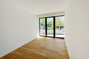 Lichdurchflutete 4-Zimmer Wohnung mit Südterrasse – Die vollständige Adresse der Immobilie erhältst du vom Anbieter., 12207 Lichterfelde, Berlin – Vorschaubild 9