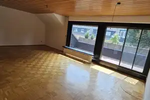 Exklusive, gepflegte 2-Zimmer-Wohnung mit Balkon in Duisburg