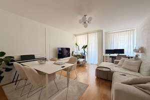 65m² in Düsseldorf-Unterbilk: 2 Zimmer, 2 Balkone, Küche, Diele, Bad