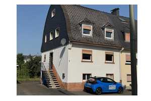 Preisgünstiges Wohnhaus in idealer Lage von Daaden - sonnig, zentrumsnah mit ebenem Grundstück ! – Altenkirchen (Westerwald) (Kreis) – Vorschaubild 1