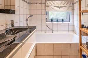 Bielefeld-Vilsendorf: Gepflegtes Reihenendhaus mit Garten -günstiges Erbpachtgrundstück – Die vollständige Adresse der Immobilie erhältst du vom Anbieter., 33739 Jöllenbeck, Bielefeld – Vorschaubild 15