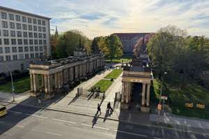 Bezugsfreie Citywohnung mit traumhaftem Blick auf den Heinrich-von-Kleistpark - kein Aufzug – Die vollständige Adresse der Immobilie erhältst du vom Anbieter., 10783 Schöneberg, Berlin – Vorschaubild 1