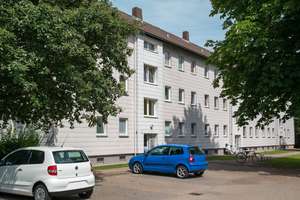 Citynah wohnen, grün genießen – 3 Zimmer mit Stil und Freiraum – Saarstr. 48, 38440 Hohenstein, Wolfsburg – Vorschaubild 2