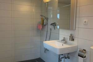 Freistehendes 2-Fam.-Haus mit parkähnlichem Garten, Garage, Carport und Kfz.-Stellplätze! – Die vollständige Adresse der Immobilie erhältst du vom Anbieter., 45894 Buer, Gelsenkirchen – Vorschaubild 12