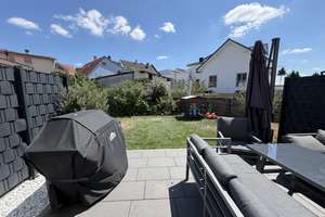 Modernes Wohnen in Viernheim- Doppelhaushälfte mit Garten