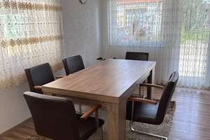 Doppelhaushälfte mit einer Wohnung und vermietetem Ladengeschäft – Die vollständige Adresse der Immobilie erhältst du vom Anbieter., 78727 Oberndorf am Neckar – Vorschaubild 3