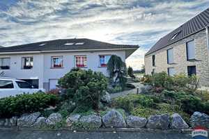 ! Zentral aber nicht mitten drin !
Ein Bungalow in Hüthum, immer eine gute Wahl. – Emmerich am Rhein, Kleve (Kreis), 46446 Kleve (Kreis) – Vorschaubild 2