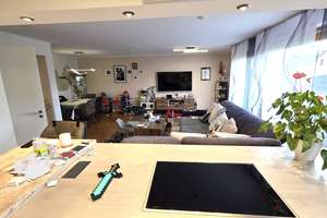 OF-BIEBER: Große 3 Zi.ETW m. TGL Bad u. Balkon in kleiner WE – 63073 Bieber, Offenbach am Main – Vorschaubild 4