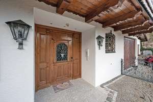 Schliersee-Neuhaus: Traumhaftes Landhaus in Top-Lage mit Bergblick, ca. 450 m² Gesamtnutzfläche – Auerspitzstr. 13, 83727 Schliersee – Vorschaubild 13