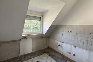 TOP 2,5-Zimmer-Dachgeschosswohnung in Duisburg Untermeiderich – Die vollständige Adresse der Immobilie erhältst du vom Anbieter., 47137 Untermeiderich, Duisburg – Vorschaubild 8