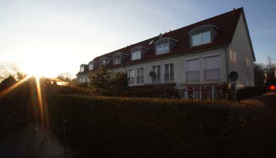 Bild von Charmantes Reihenmittelhaus mit Garten & Garage – ideal für Familie