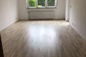 Klimatisierte 3-Zimmer Wohnung im EG mit eigenem Garten, EBK und Stellplatz in Bergheim – Die vollständige Adresse der Immobilie erhältst du vom Anbieter., 69115 Bergheim, Heidelberg – Vorschaubild 3