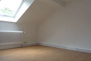 Gemütliche Dachgeschoß-Wohnung*Ahnfeldstraße* Düsseltal/Zoo sucht Liebhaber! – Ahnfeldstraße 29, 40239 Düsseltal, Düsseldorf – Vorschaubild 3