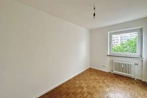 Ruhig gelegene 3-Zimmer-Wohnung – Plettstraße 20, 81735 Neuperlach, München – Vorschaubild 6