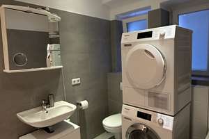 Tolle 3-Zimmer-Wohnung in Stuttgart-Mitte, inkl. EBK, möbliert zu übernehmen – Landhausstraße 8, 70182 Kernerviertel, Stuttgart – Vorschaubild 5