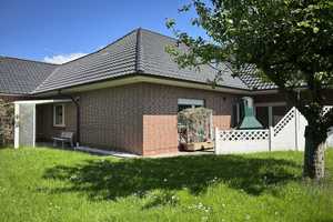 Stil trifft Substanz: Exklusives Wohnhaus mit Garage in Traumlage! – Wesermarsch (Kreis) – Vorschaubild 3
