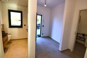 Erstbezug! Hochwertige A+ Energieeffizienz -  Neubau DHH mit Terrasse,  Garten, PV-Anlage, – Malchiner Str. 33b, 15366 Neuenhagen bei Berlin – Vorschaubild 7