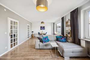 Attraktive 2-Zimmer-Wohnung mit Balkon und Tiefgaragenstellplatz – Modernisiert für Ihr Wohlbefinden – Die vollständige Adresse der Immobilie erhältst du vom Anbieter., 22117 Billstedt, Hamburg – Vorschaubild 1