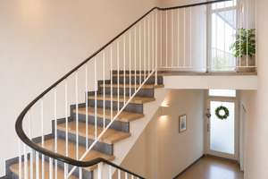 Keiner wohnt über Ihnen – aber Solingen liegt Ihnen zu Füßen - 3-Zi.-Wohnung mit Balkon und Charme! – Die vollständige Adresse der Immobilie erhältst du vom Anbieter., 42651 Solingen-Mitte, Solingen – Vorschaubild 9