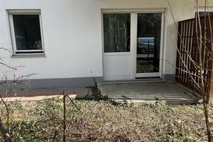 Gartenwohnung komplett möbliert mit TG-Stellplatz