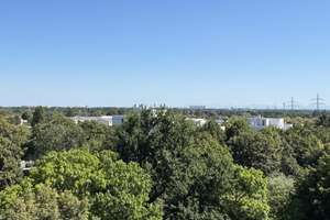 Wohnen mit Bergblick im obersten Stock in bester Wohnlage von Aubing – Die vollständige Adresse der Immobilie erhältst du vom Anbieter., 81243 Aubing-Süd, München – Vorschaubild 2