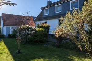Stetig modernisiertes Einfamilienhaus mit Garten in ruhiger Lage von Braunschweig – Die vollständige Adresse der Immobilie erhältst du vom Anbieter., 38104 Volkmarode, Braunschweig – Vorschaubild 3
