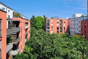 vermietete  2-Zimmer-Wohnung in München-Hadern , nähe U6- ruhige Innenhoflage (Kaufpreis inkl. TG)