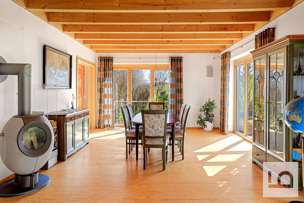 Immobilie in Wolnzach - Luxuriöses Traumhaus von Baufritz, Sauna, Büro, Garagen & grandiosem Ausblick, Wolnzach - Bild 4