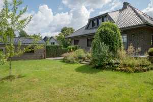 Höfen | Freistehendes Einfamilienhaus mit viel Platz in idyllischer Eifelatmosphäre – Hermesstr. 39, 52156 Aachen (Kreis) – Vorschaubild 2