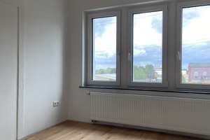 Exklusiv: Frisch kernsanierte 5-Zimmer-Wohnung mit Balkon & moderner Einbauküche – Giesebrechtstr. 3, 45144 Frohnhausen, Essen – Vorschaubild 7