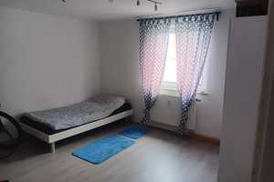 ideal für Singles * 1-Zi.-Wohnung * ruhige Lage * 35 m² – Feselenstr. 26, 85053 Ingolstadt – Vorschaubild 2