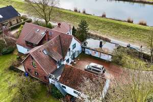 Wohnen am Wasser: Großzügiges Anwesen mit einzigartigem Kanalblick in Cluvenhagen – Die vollständige Adresse der Immobilie erhältst du vom Anbieter., 27299 Langwedel – Vorschaubild 12